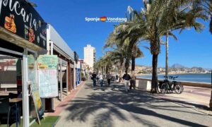 De wandelboulevard in El Campello
