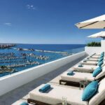 Zeezicht en solarium van nieuwbouw appartement in Torrevieja in Spanje, gelegen aan de  Costa Blanca-Zuid